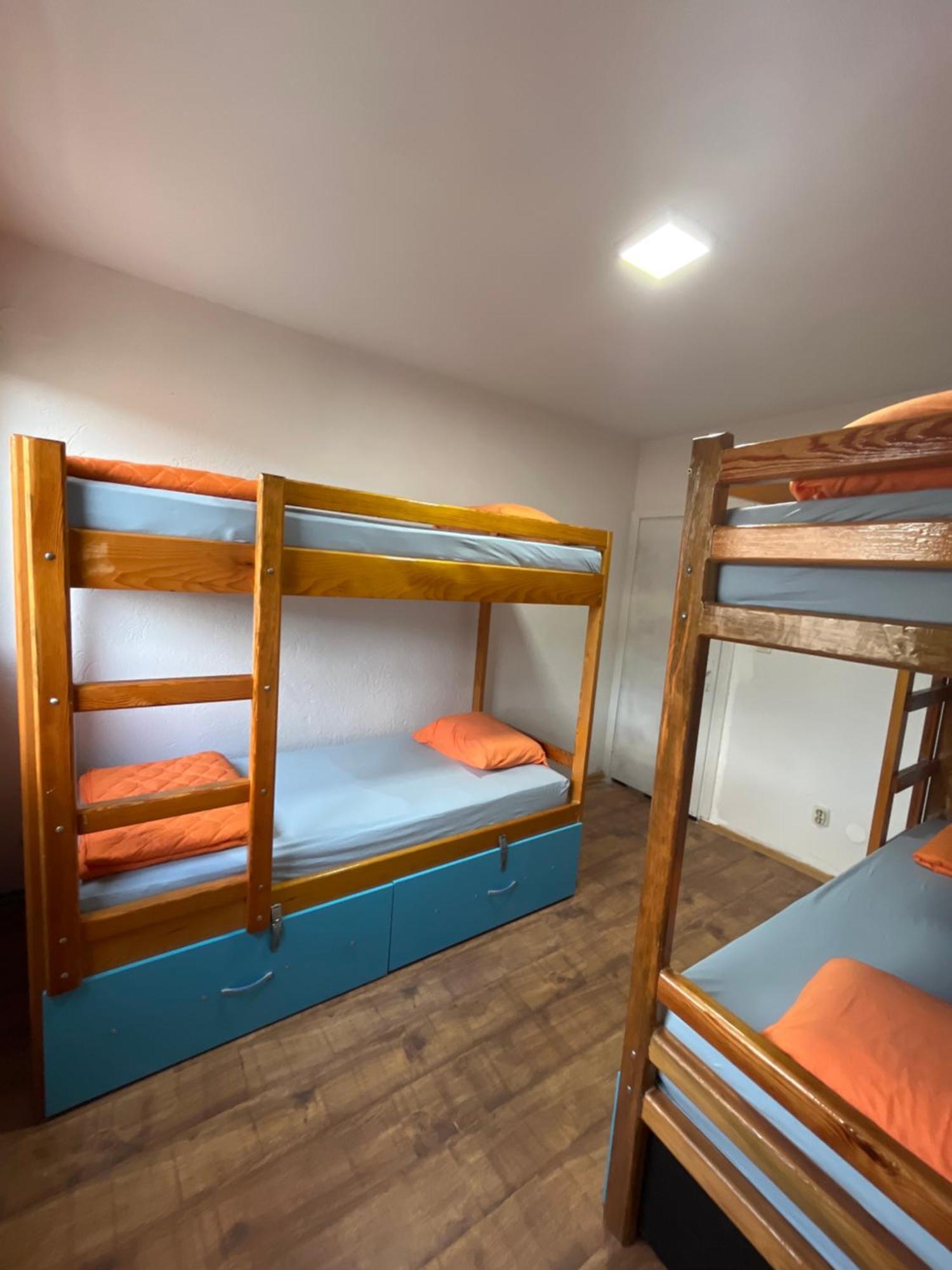 Blue Orange Lake Hostel Ohrid Eksteriør bilde