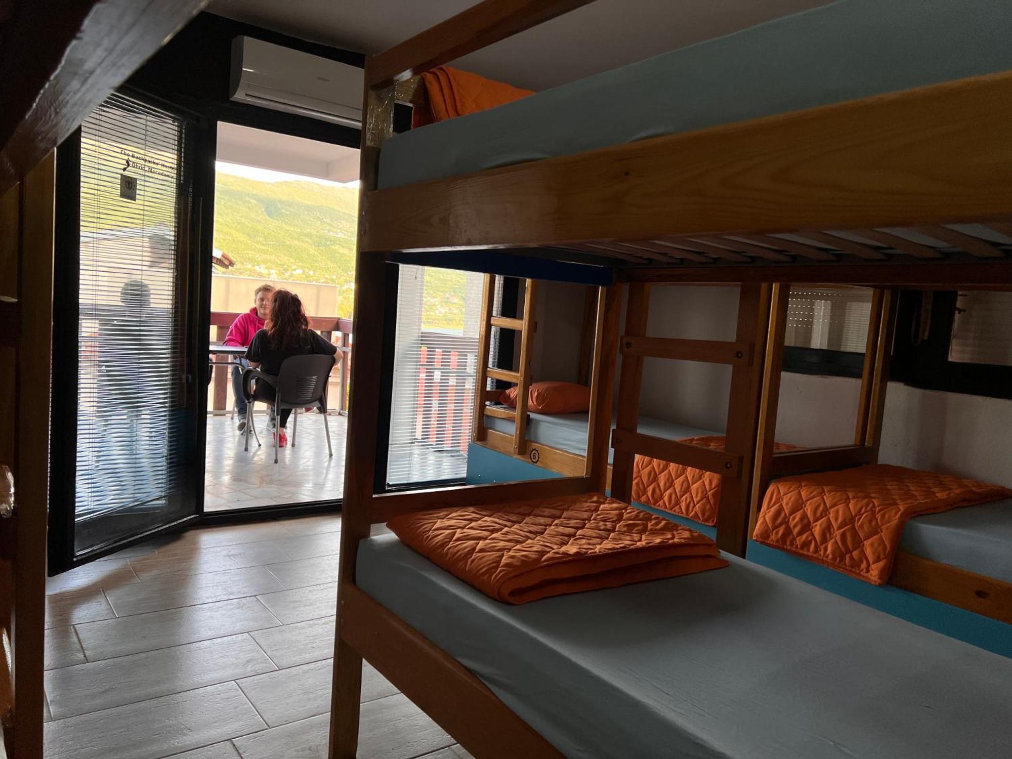 Blue Orange Lake Hostel Ohrid Eksteriør bilde